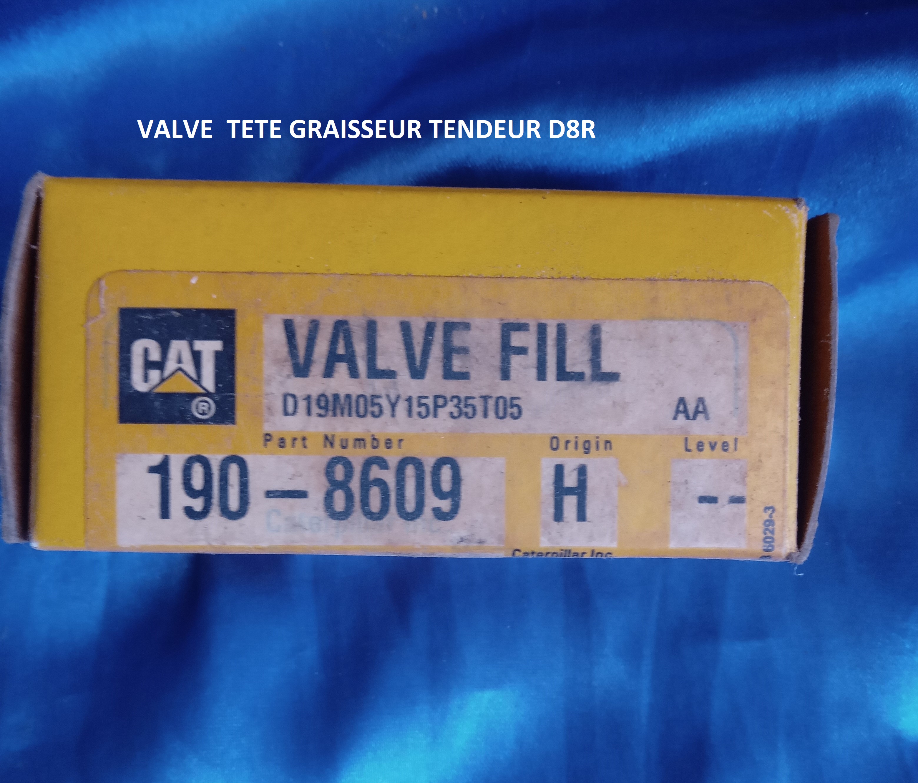 VALVE TETE  GRAISSEUR TENDEUR  D8R
