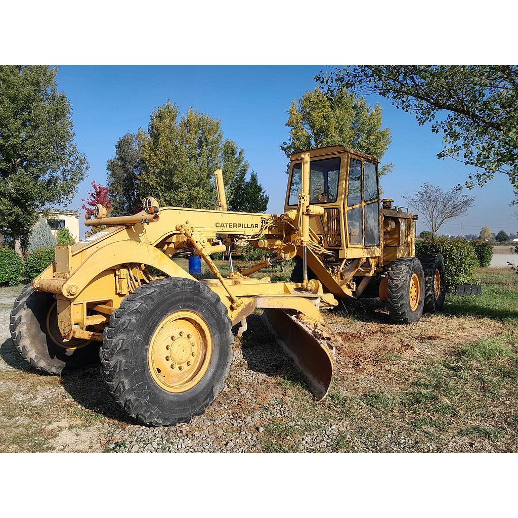 GRADER CATERPILLAR 12 G